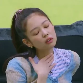 🙄 emoji jendeuk 💘 by @pelmewwwka Telegram sticker 22 of 90