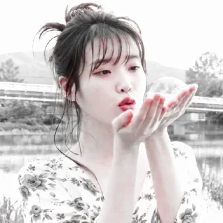 Sticker from IU by @lovestikerpacks
