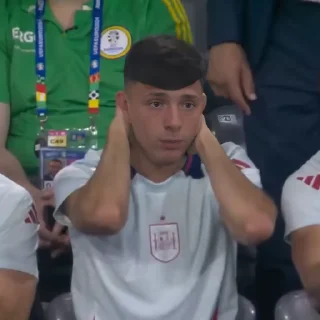 😱 emoji Создать мемы ➡️ @sportsmem_bot Telegram sticker 3 of 26