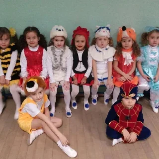 🤡 emoji я крутая,но мы тоже Telegram sticker 12 of 70