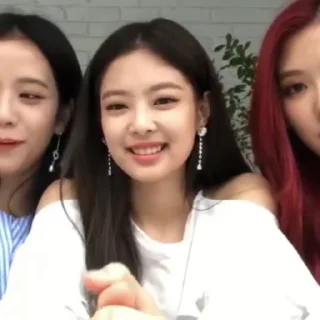 ❤️ emoji Jennie @seomoki Telegram sticker 10 of 15