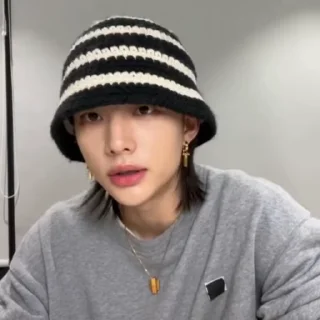 Sticker from hyunjin from ››› @kwisskiii