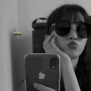 😎 emoji Momo @Iamxzxz by @offstikbot Telegram sticker 16 of 16