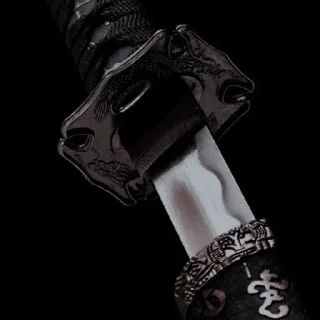 ⛓️ emoji 💎ღ𝑽𝑬𝑹𝑮𝑰𝑳〖ᴷⁱⁿᴳ Telegram sticker 7 of 75