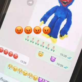 😡 emoji айсу вампова Telegram sticker 20 of 49
