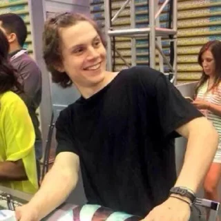 😄 emoji Evan Peters Telegram sticker 22 of 37