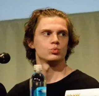 🥱 emoji evan peters Telegram sticker 23 of 33