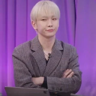 🫣 emoji shinee key!! @jinkiyeowoobi Telegram sticker 21 of 118