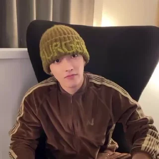 Sticker from hongjoong @aimkts