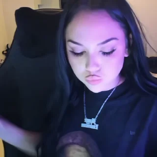 🪼 emoji ㅤ  @kenstick maggielindemann :; Telegram sticker 9 of 45