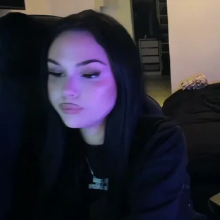 🪼 emoji ㅤ  @kenstick maggielindemann :; Telegram sticker 16 of 45
