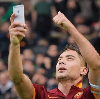 😀 emoji Создать мемы ➡️ @sportsmem_bot Telegram sticker 20 of 25