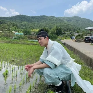 🌟 emoji RowoonSouhekHelp Telegram sticker 13 of 20