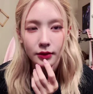 😘 emoji #MIYEON. @M1YST0CK Telegram sticker 23 of 30
