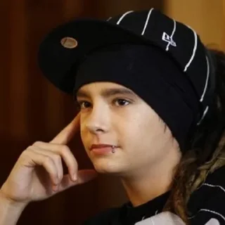 🫡 emoji Tom Kaulitz🥰 Telegram sticker 11 of 35