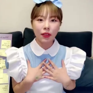 🥣 emoji wheein by @gid2y Telegram sticker 5 of 35