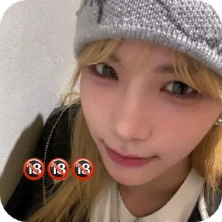 Sticker from doeun🐶🐶