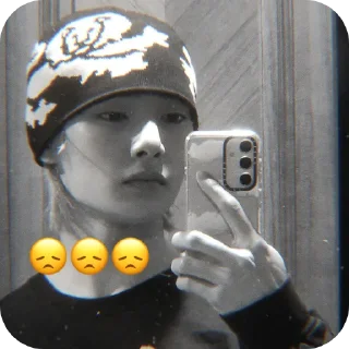 😞 emoji JEONGIN | фото из "архив по чонину" | @B13AN7 Telegram sticker 24 of 40
