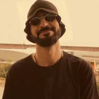 🙂 emoji Альберт и ТомиДжери — @stckrRobot Telegram sticker 24 of 75