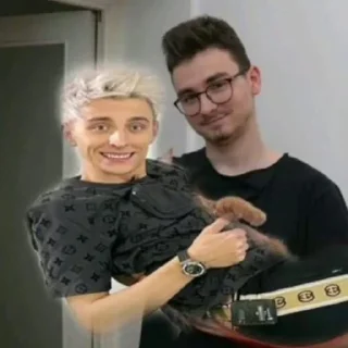 👨‍❤️‍💋‍👨 emoji здесь живут фанаты броена Telegram sticker 9 of 46