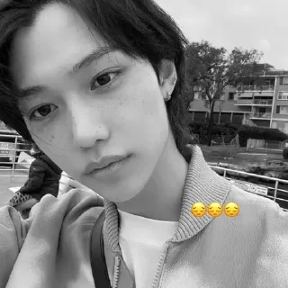 😔 emoji felix_mem
from @HELPCARTT Telegram sticker 7 of 20