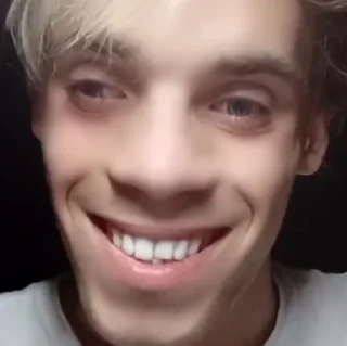 😁 emoji я просто хочу Telegram sticker 6 of 16