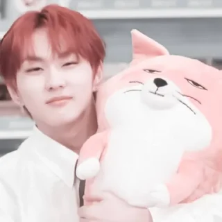 Sticker from #𝐦𝐨𝐨𝐝: jᥙᥒgᥕ᧐ᥒ ;: by @paradismaudit