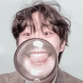 Sticker from #𝐦𝐨𝐨𝐝: jᥙᥒgᥕ᧐ᥒ ;: by @paradismaudit