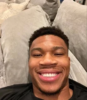 🌟 emoji Giannis Antetokounmpo Telegram sticker 11 of 11