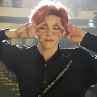 ✌ emoji lee taeyong by @stikersnct Telegram sticker 10 of 80