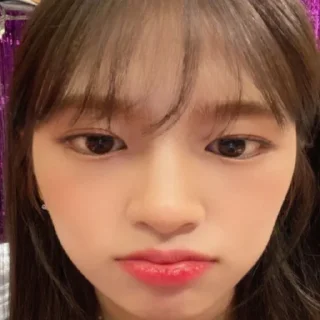 Sticker from ahn yujin @yaeeo