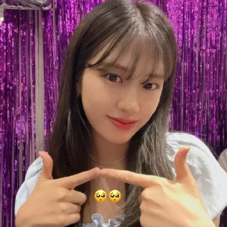 Sticker from ahn yujin @yaeeo
