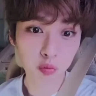😐 emoji ян ян :: @ilin3000 Telegram sticker 10 of 113
