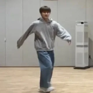 🕺 emoji Ким Сону Telegram sticker 14 of 14