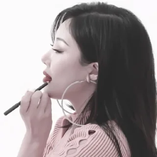 🎟 emoji #𝐈𝐧𝐓𝐡𝐞𝐒𝐡𝐨𝐰𝐓𝐨𝐝𝐚𝐲: jessi ;: by @paradismaudit Telegram sticker 7 of 40