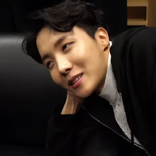 🎞 emoji @JKGNJH я порезался Telegram sticker 8 of 40