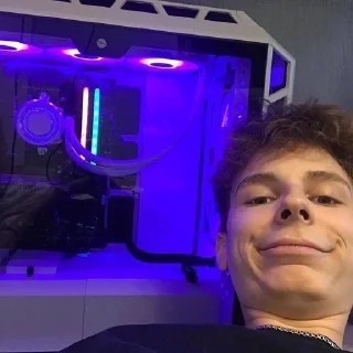🫠 emoji сексбомба Telegram sticker 16 of 35