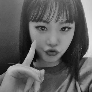 😗 emoji Soojin-ni Telegram sticker 7 of 12