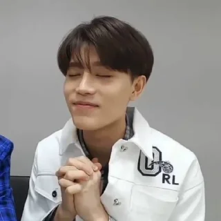 🙏 emoji taeil by @stikersnct Telegram sticker 23 of 37