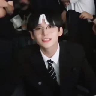 🥨 emoji (( 🪐 ) `` jungmo by @midoriaas Telegram sticker 12 of 30