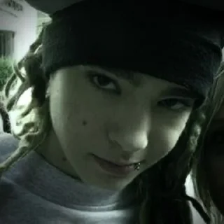 😶 emoji Tom Kaulitz🥰 Telegram sticker 10 of 35