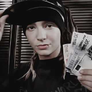 📈 emoji Tom Kaulitz🥰 Telegram sticker 18 of 35
