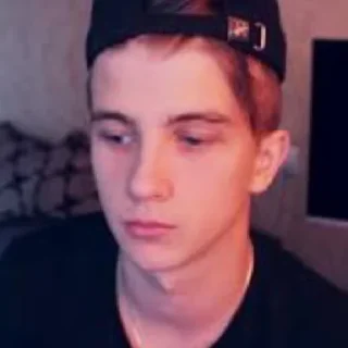 🗿 emoji Паша пел Telegram sticker 9 of 13