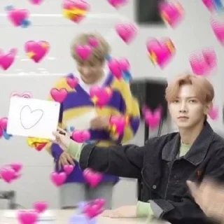 ❤️ emoji Mood ATEEZ Telegram sticker 8 of 48