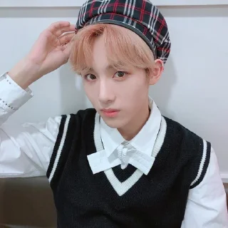 Sticker from winwin by @stikersnct