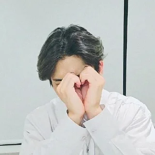 Sticker from jisung // @kktwb //
