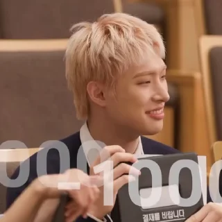 🤭 emoji MINGI→ @archteez Telegram sticker 21 of 25