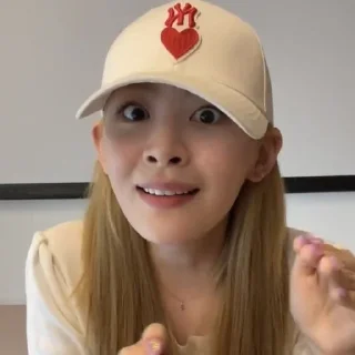 🙇‍♀️ emoji ✿⁠⋌Seeun Stayc⋋⁠✿ ⁠ Telegram sticker 17 of 26