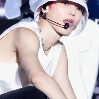 Sticker from lee taeyong by @stikersnct