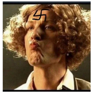 🇩🇪 emoji Ваша любими фрау 😈 Telegram sticker 14 of 30